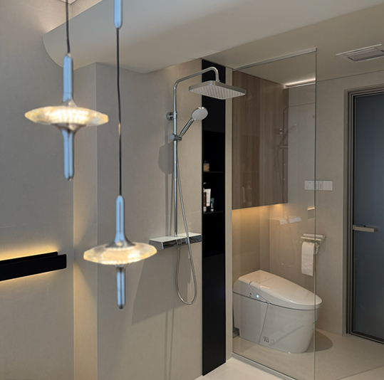 160㎡現(xiàn)代極簡(jiǎn) 一家三口住出格調(diào)與溫度